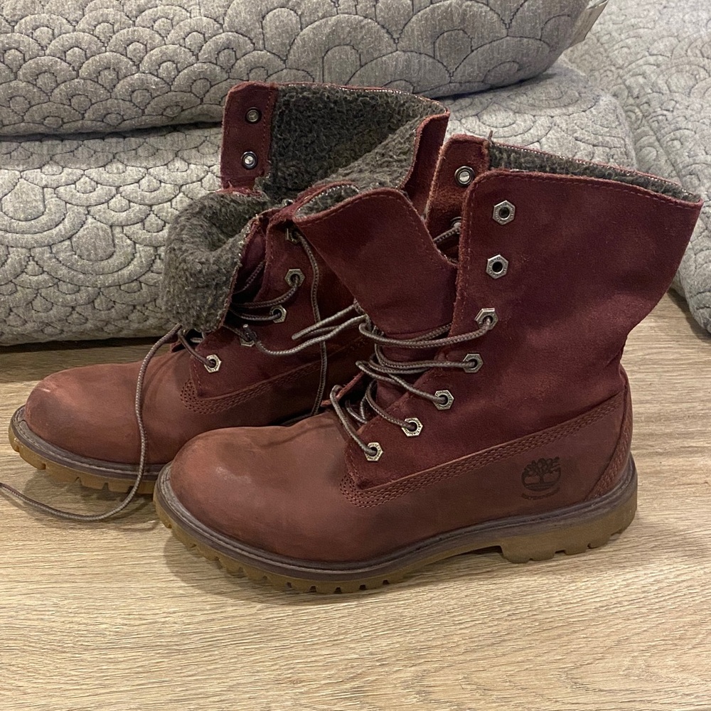 Timberland Maroon Suede Boots